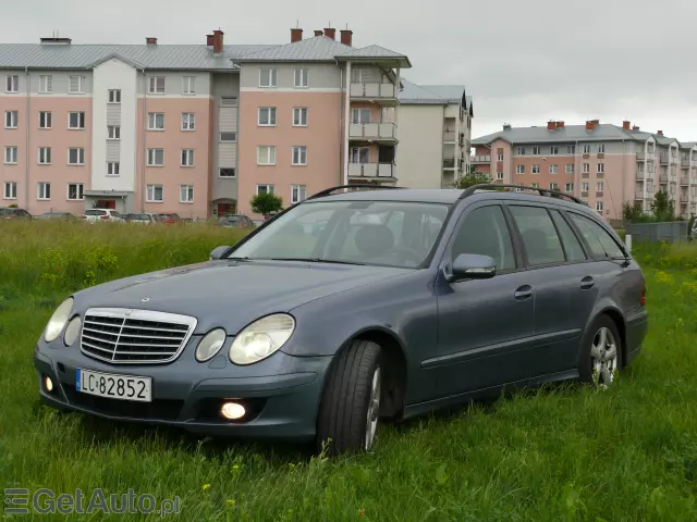 MERCEDES-BENZ Klasa E Classic