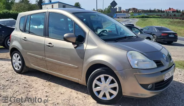 RENAULT Modus Dynamique