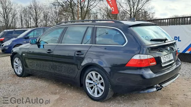 BMW Seria 5 525i