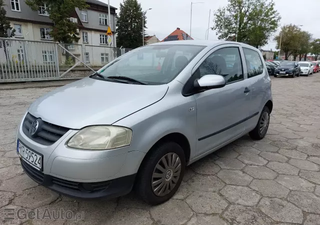 VOLKSWAGEN Fox 1.2 i (55 KM)