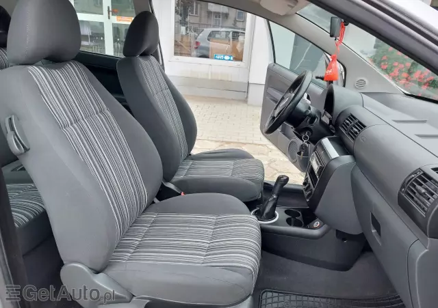 VOLKSWAGEN Fox 1.2 i (55 KM)