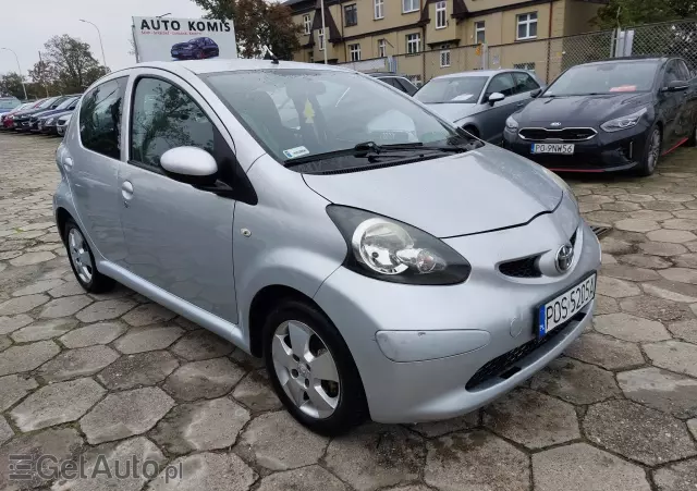 TOYOTA Aygo VVT-i Active