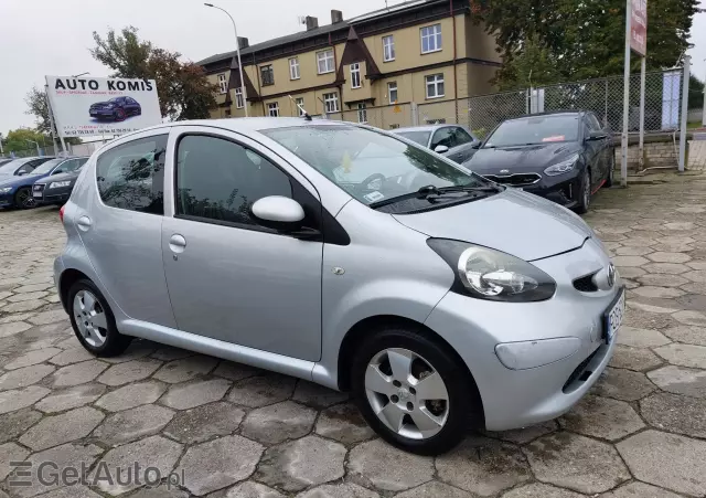 TOYOTA Aygo VVT-i Active