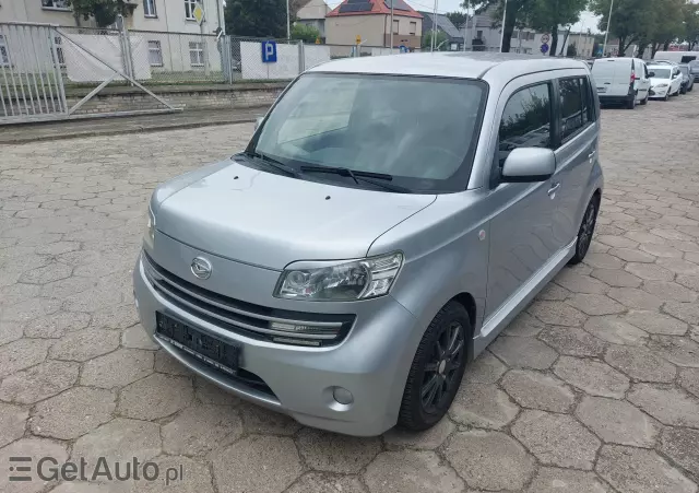 DAIHATSU Materia Black Edition