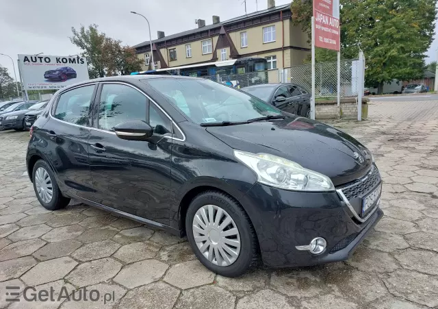 PEUGEOT 208 Allure