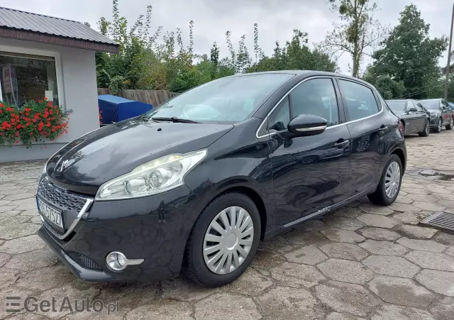 PEUGEOT 208 Allure