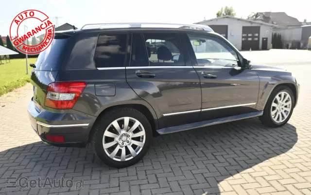 MERCEDES-BENZ GLK 2WD