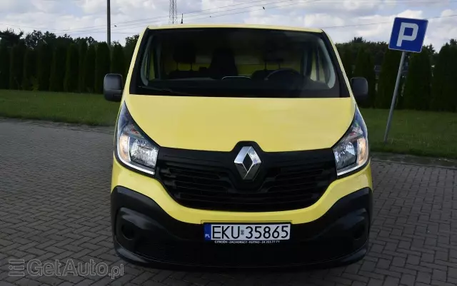 RENAULT Trafic 