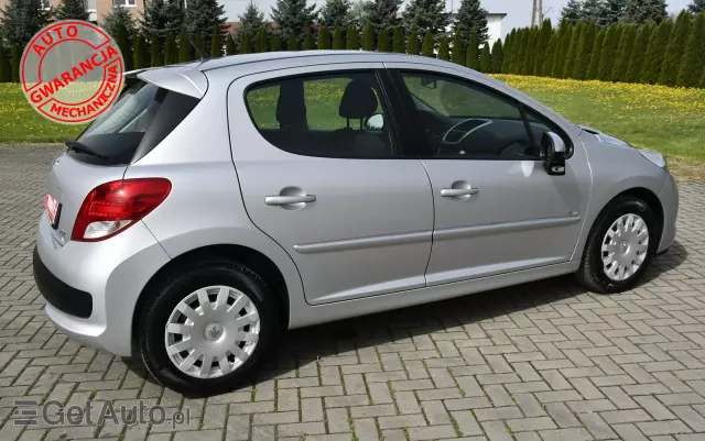 PEUGEOT 207 