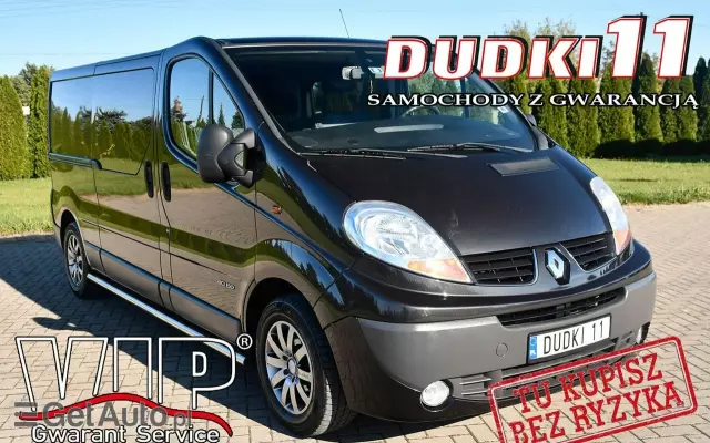 RENAULT Trafic 