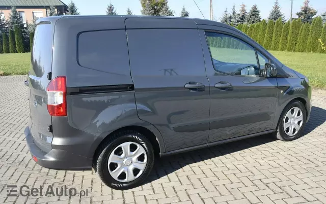 FORD Transit Courier Van 