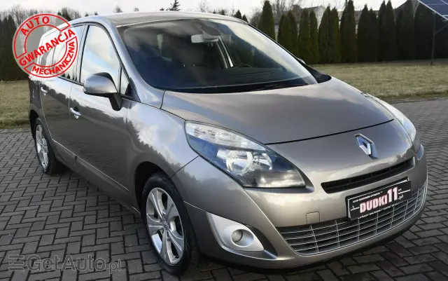 RENAULT Grand Scenic 