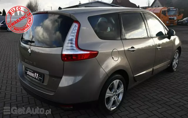 RENAULT Grand Scenic 