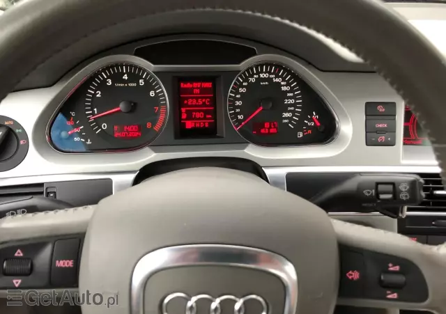 AUDI A6 Avant Multitronic