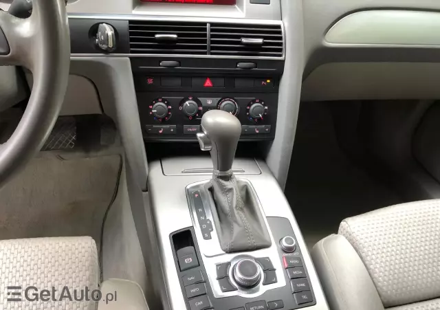 AUDI A6 Avant Multitronic