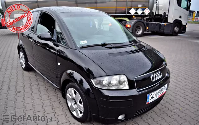 AUDI A2 