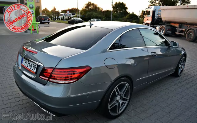 MERCEDES-BENZ Klasa E Coupe Sport Edition 