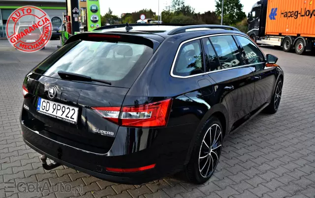 SKODA Superb Sportline DSG