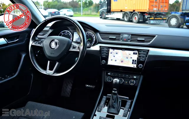 SKODA Superb Sportline DSG