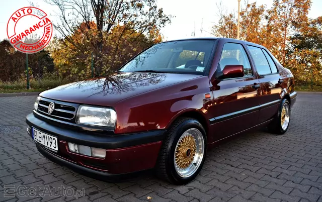 VOLKSWAGEN Vento GL