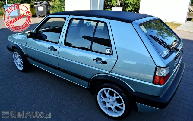 VOLKSWAGEN Golf GL