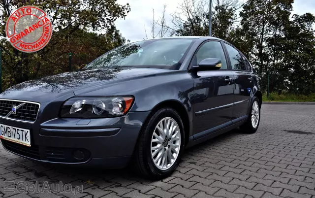 VOLVO S40 