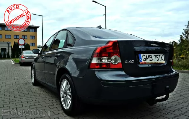 VOLVO S40 