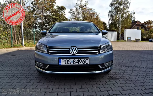 VOLKSWAGEN Passat Comfortline