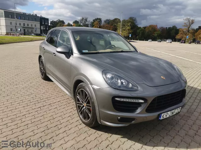 PORSCHE Cayenne GTS Tiptronic S