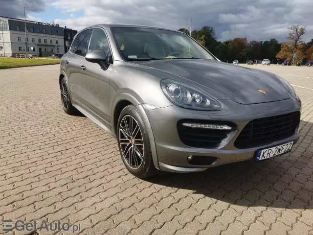 PORSCHE Cayenne GTS Tiptronic S