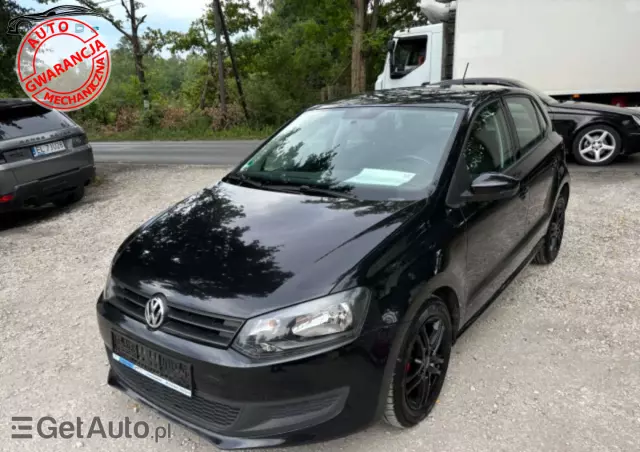 VOLKSWAGEN Polo Highline