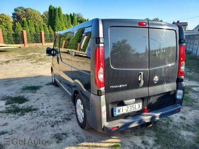 OPEL Vivaro 