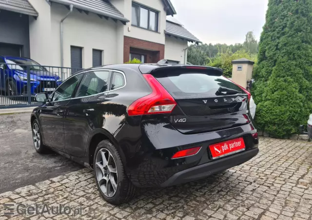 VOLVO V40 Kinetic Ocean Race