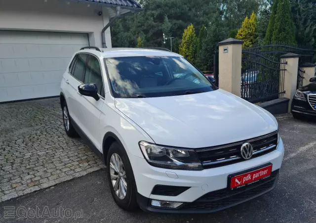 VOLKSWAGEN Tiguan Comfortline SCR 4 Mot DSG