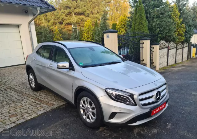 MERCEDES-BENZ GLA 