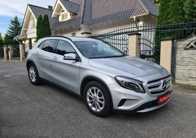 MERCEDES-BENZ GLA DCT