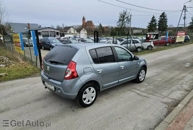 DACIA Sandero 