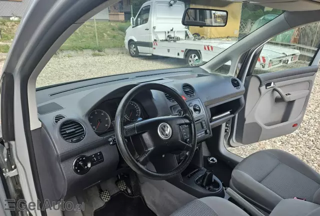 VOLKSWAGEN Caddy 