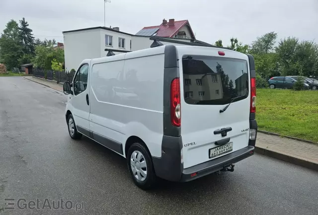 OPEL Vivaro 