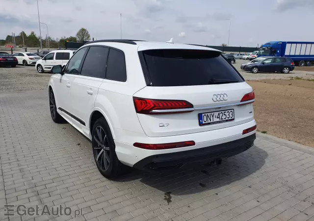 AUDI Q7 Tiptronic