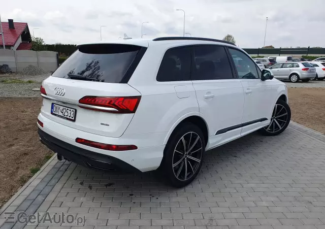 AUDI Q7 Tiptronic