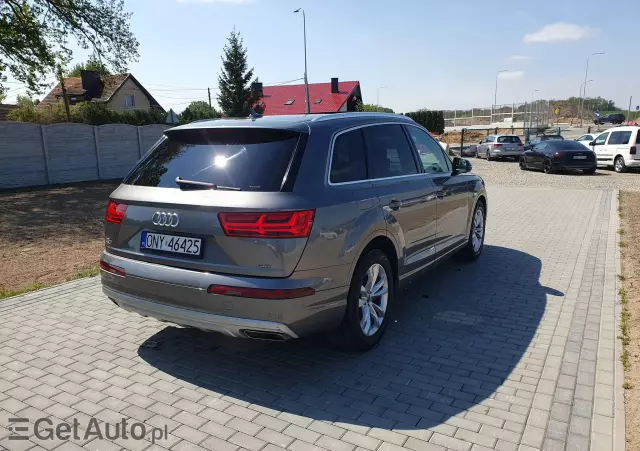 AUDI Q7 Tiptronic