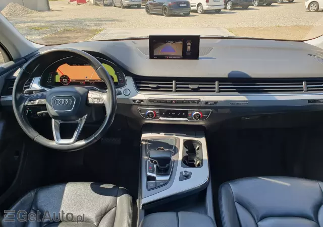 AUDI Q7 Tiptronic