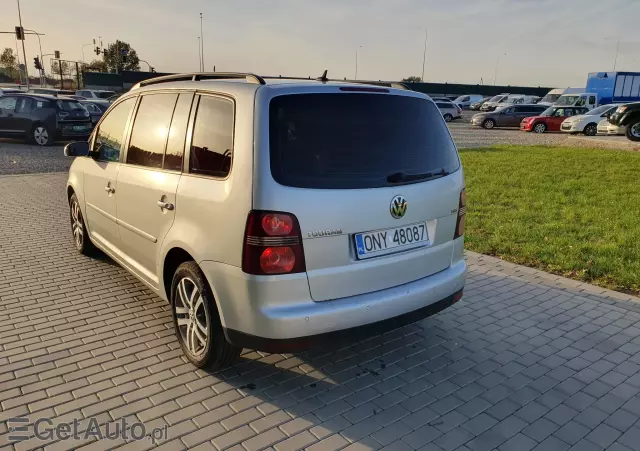 VOLKSWAGEN Touran Trendline