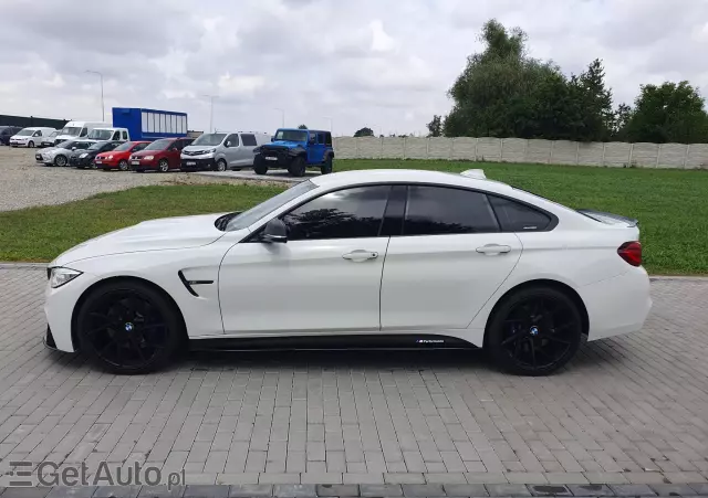 BMW Seria 4 XDrive M Sport