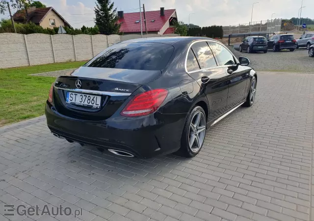 MERCEDES-BENZ Klasa C 4Matic Aut.