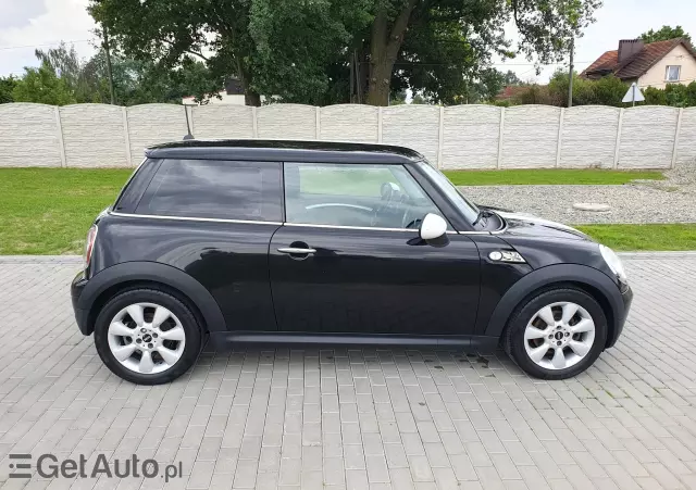 MINI One 