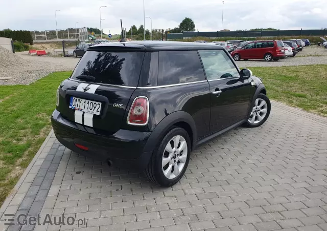 MINI One 