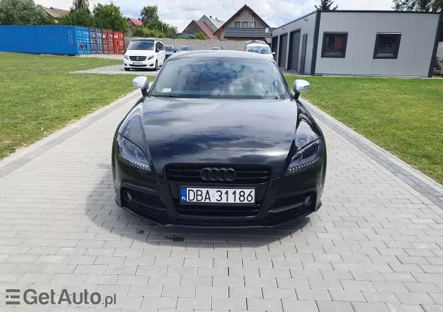 AUDI TT S 