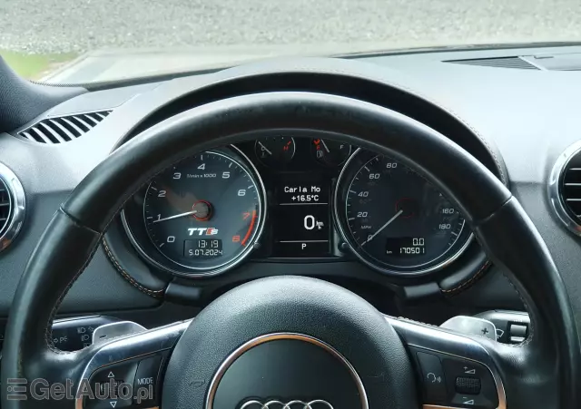 AUDI TT S 